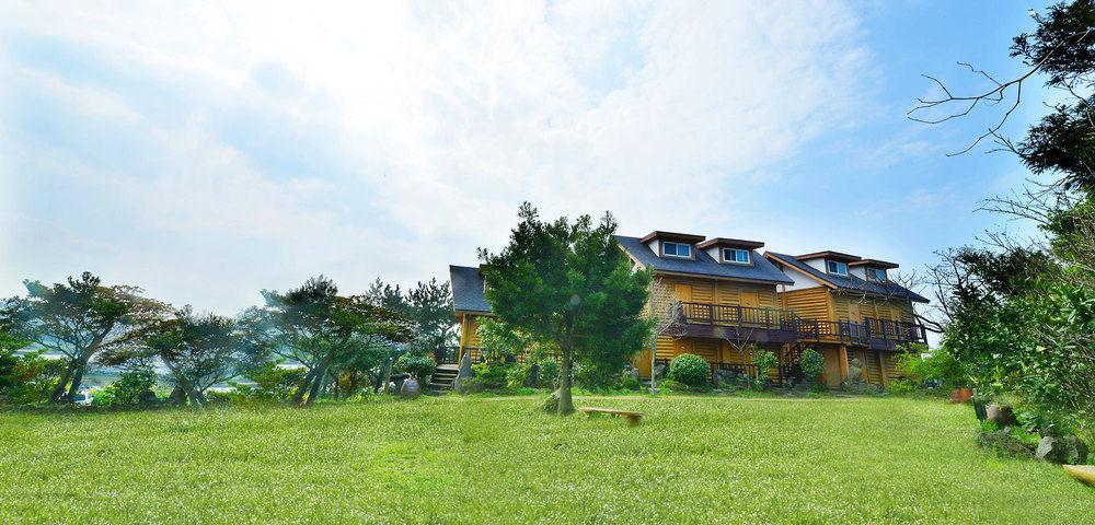 Attene Pension Jeju Exterior foto
